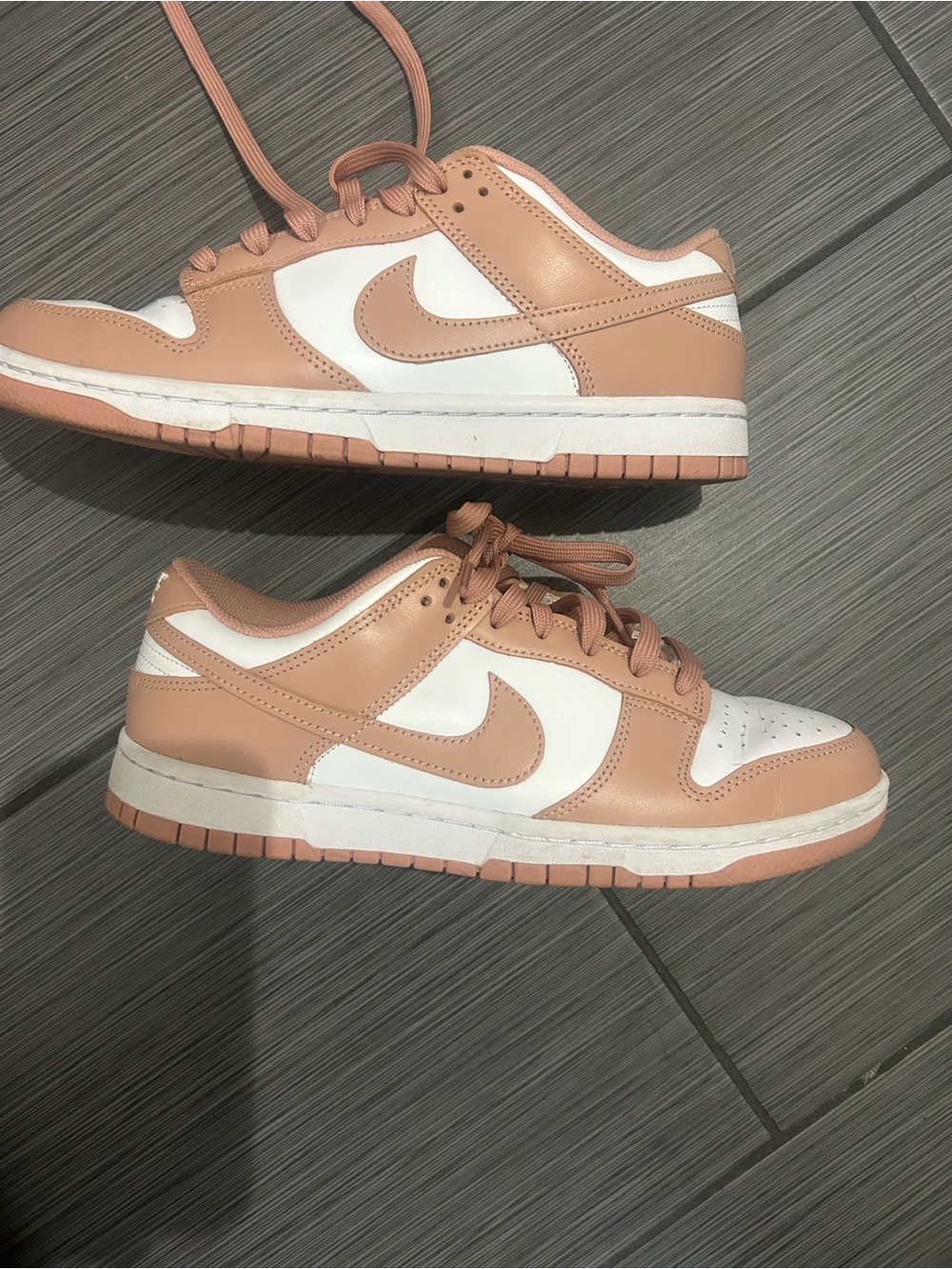 🥯🥯🥯Nike Dunk Low Low-Top Sneakers